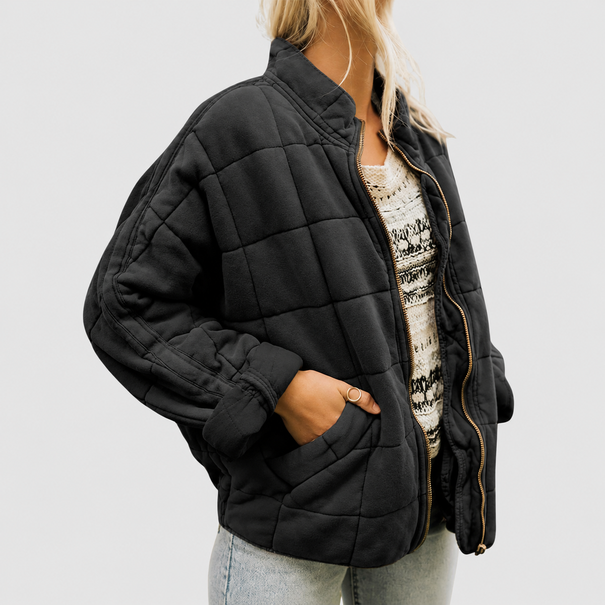 Anwen | Women’s Quilted Round-Neck Jacket — Black