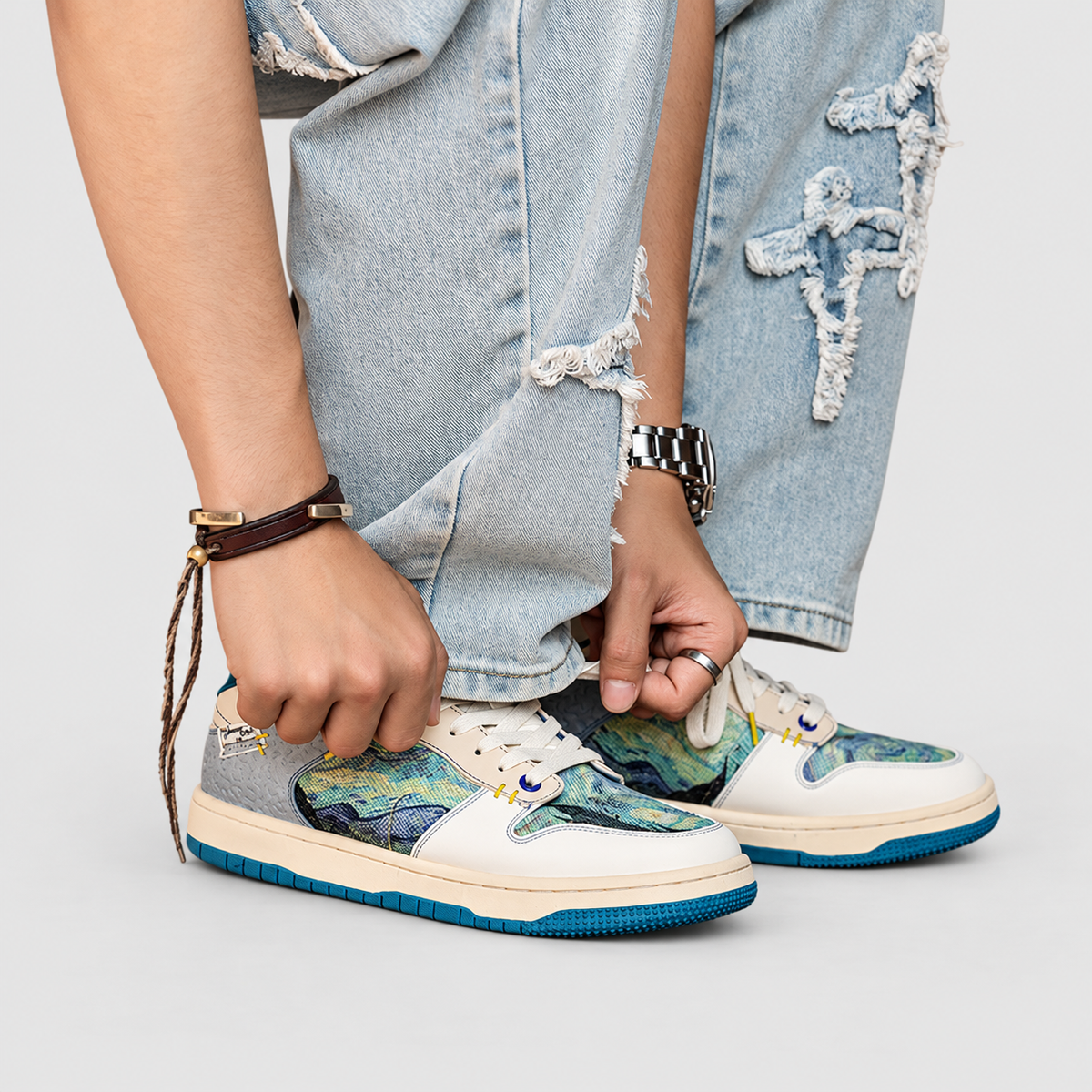 Aquilla | Women’s Landscape-Print Low-Top Sneakers — product detail 5