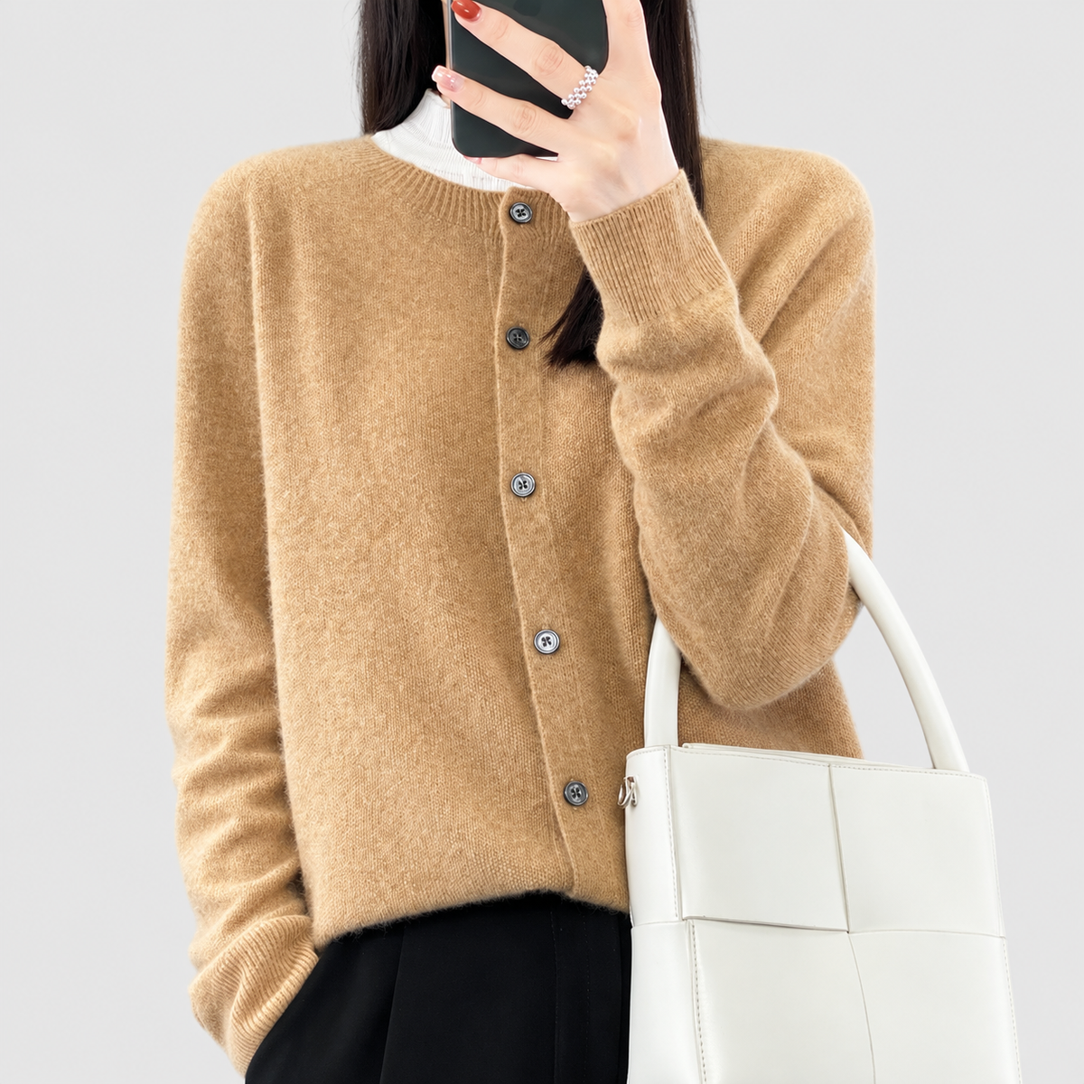 Eliana | Women’s Soft Button-Up Cardigan — Camel