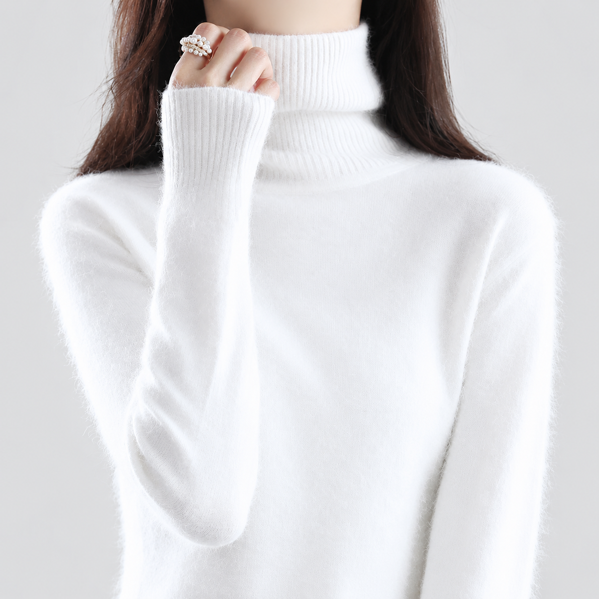 Etta | Women’s Fine-Knit Turtleneck Sweater — product detail 10