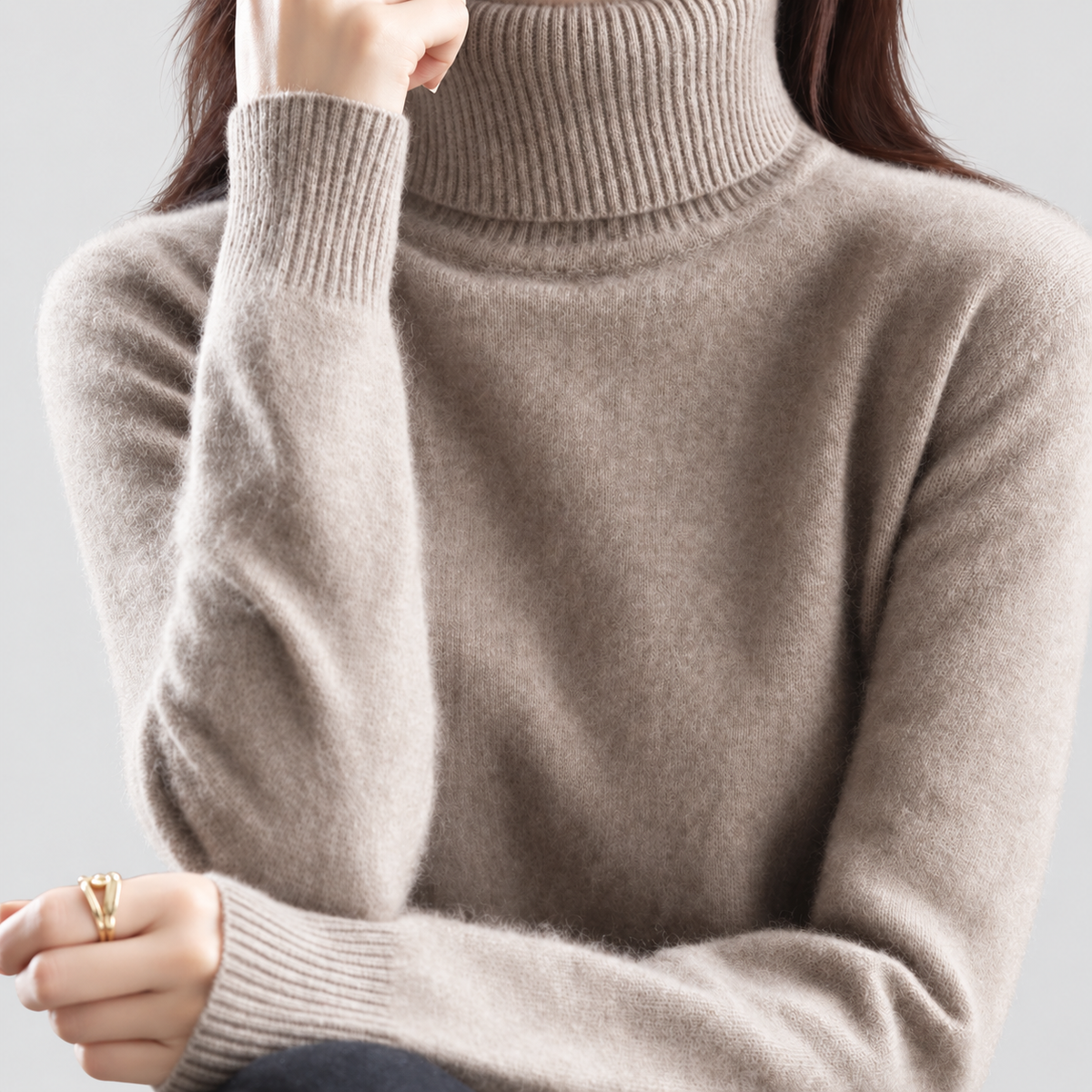 Etta | Women’s Fine-Knit Turtleneck Sweater — Camel