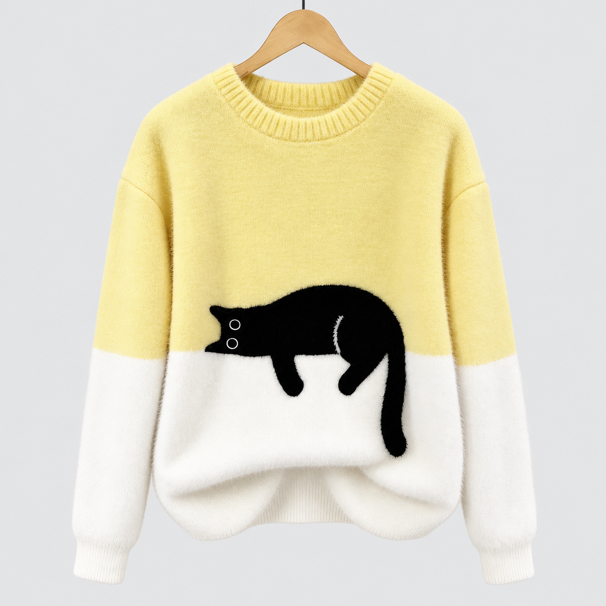 Evadne | Women’s Cat-Graphic Crew-Neck Sweater — Yellow