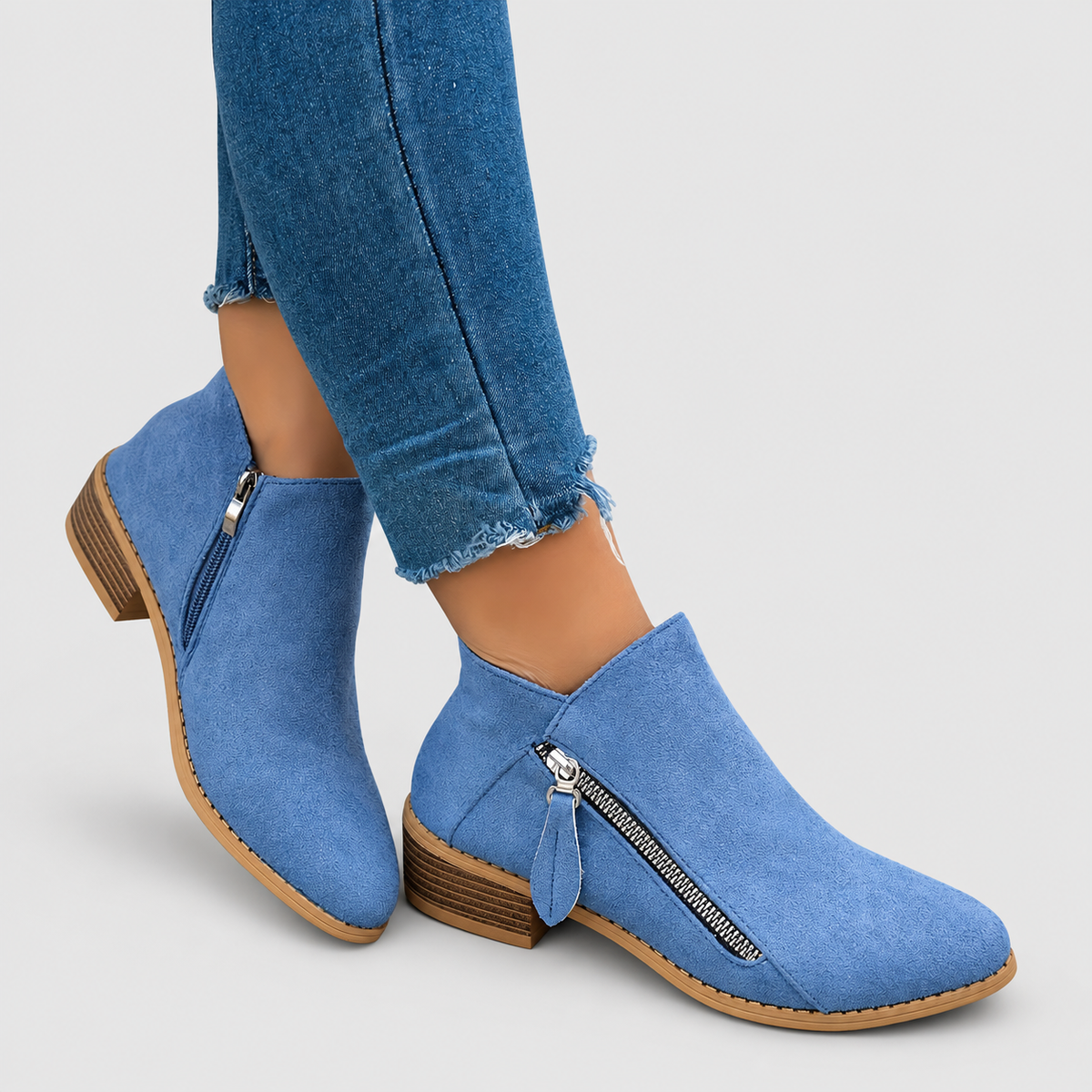 Flavia | Women’s Stacked-Heel Side-Zip Ankle Boots — product detail 16