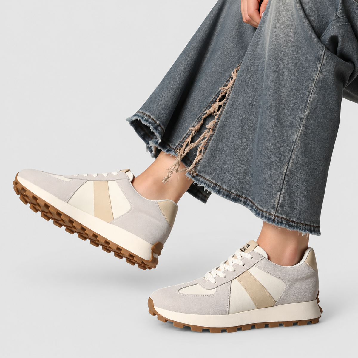 Graciana | Women’s Lace-Up Panelled Sneakers — product detail 5