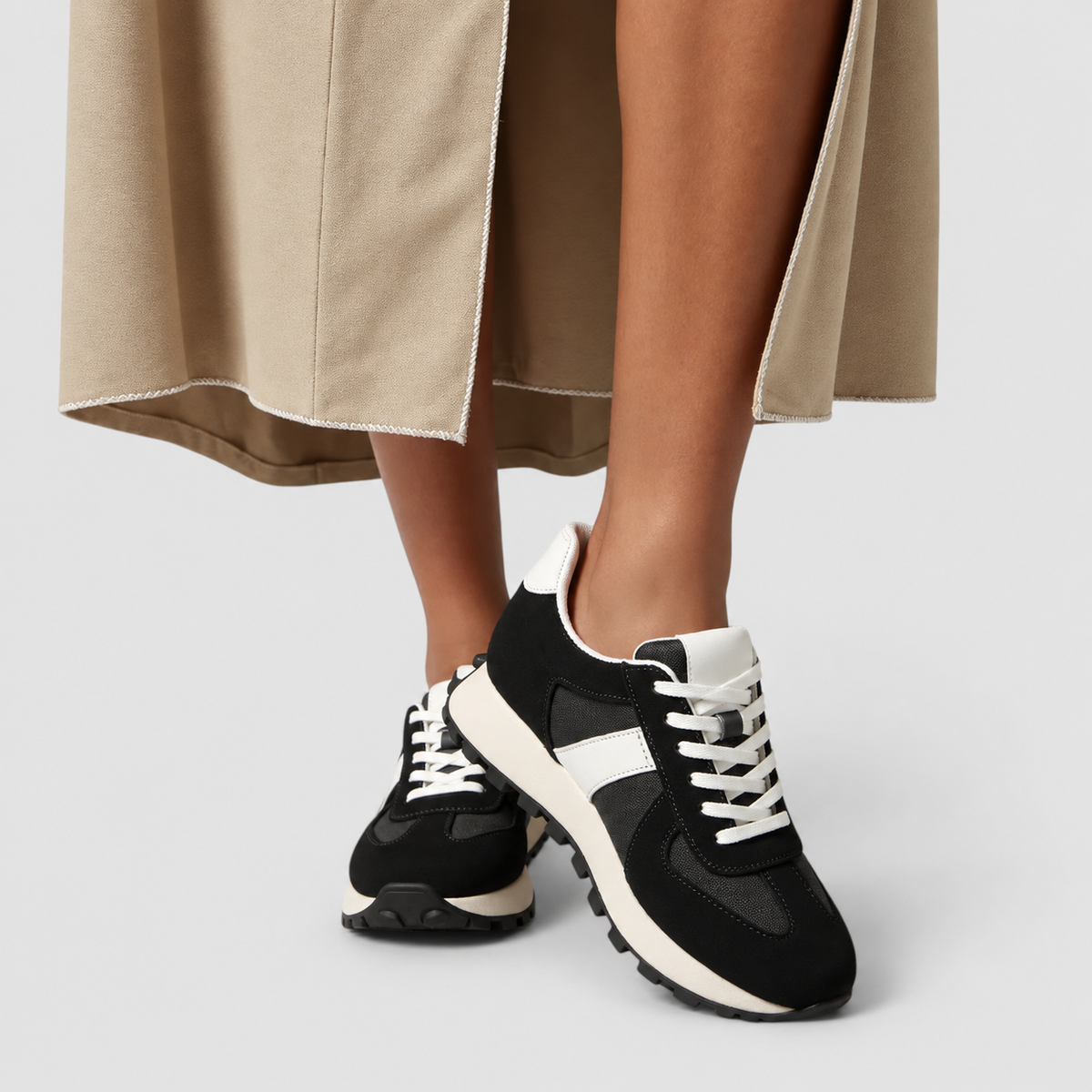Graciana | Women’s Lace-Up Panelled Sneakers — product detail 8