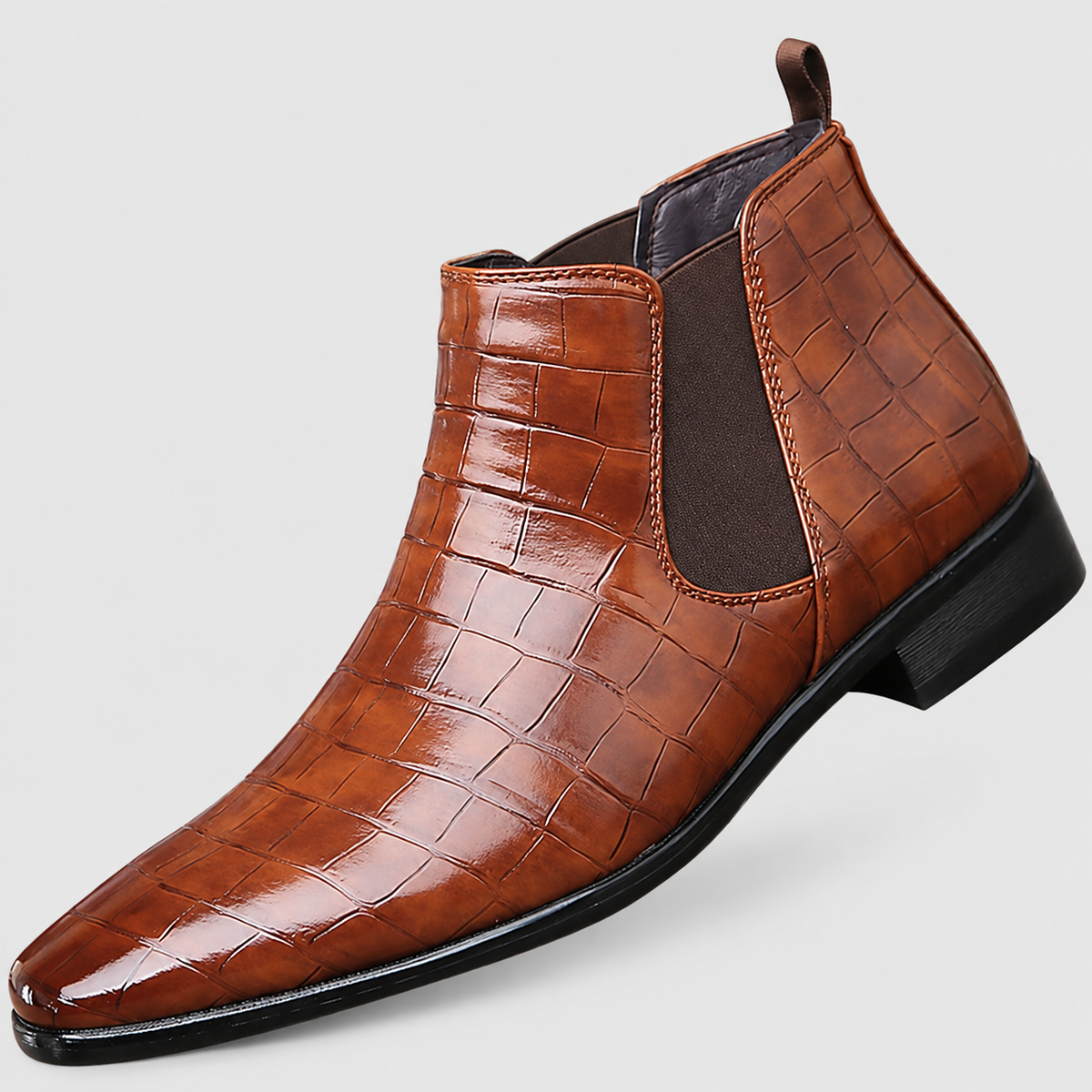 Harwin | Men’s Croc-Embossed Chelsea Boots — Light Brown
