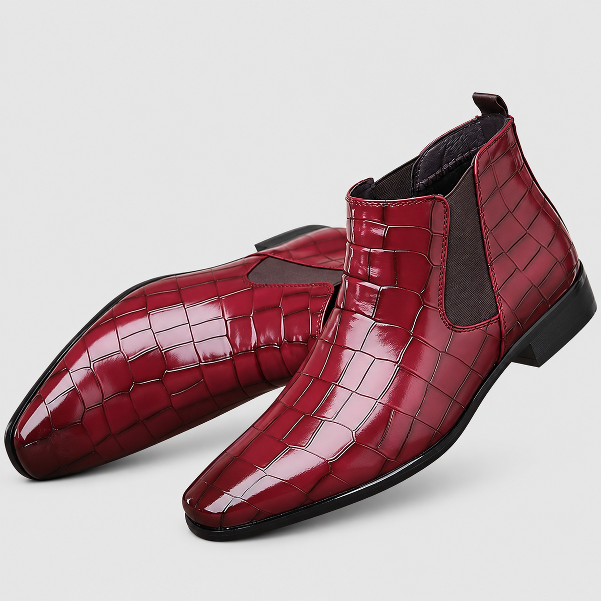Harwin | Men’s Croc-Embossed Chelsea Boots — product detail 11