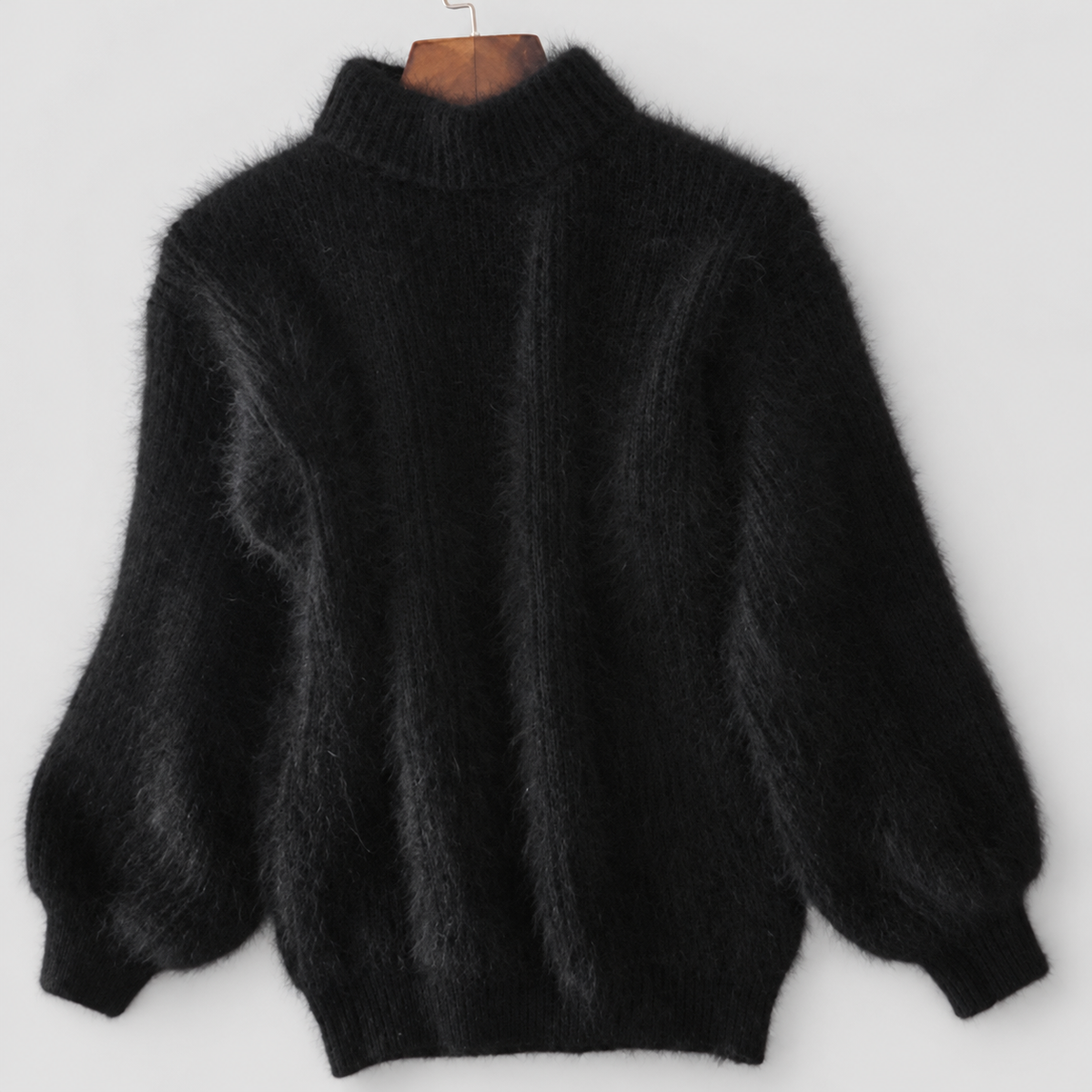 Ianthe | Women’s Fluffy Turtleneck Sweater — Black