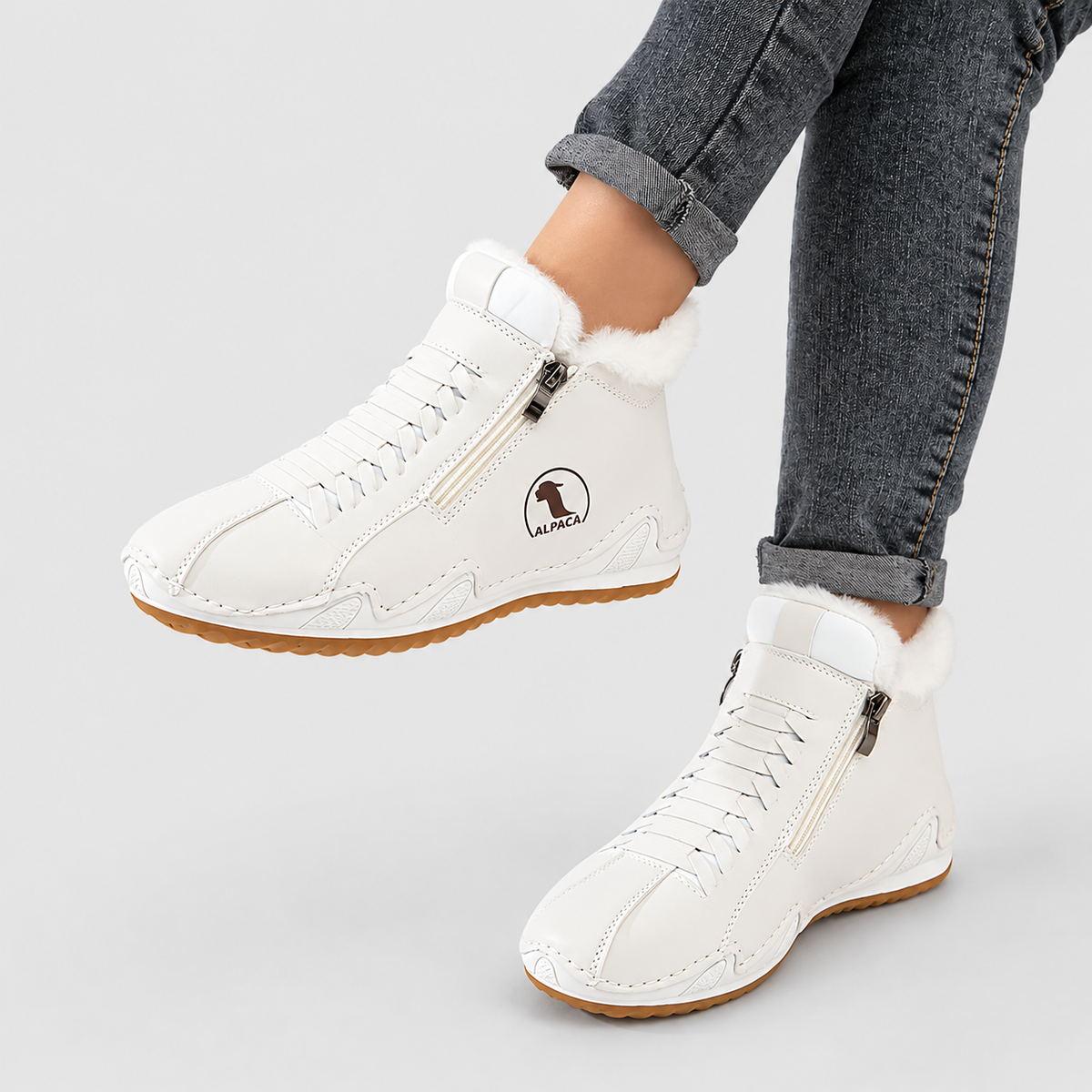 Ivania | Women’s Faux-Fur-Lined Lace-Up Ankle Boots — White