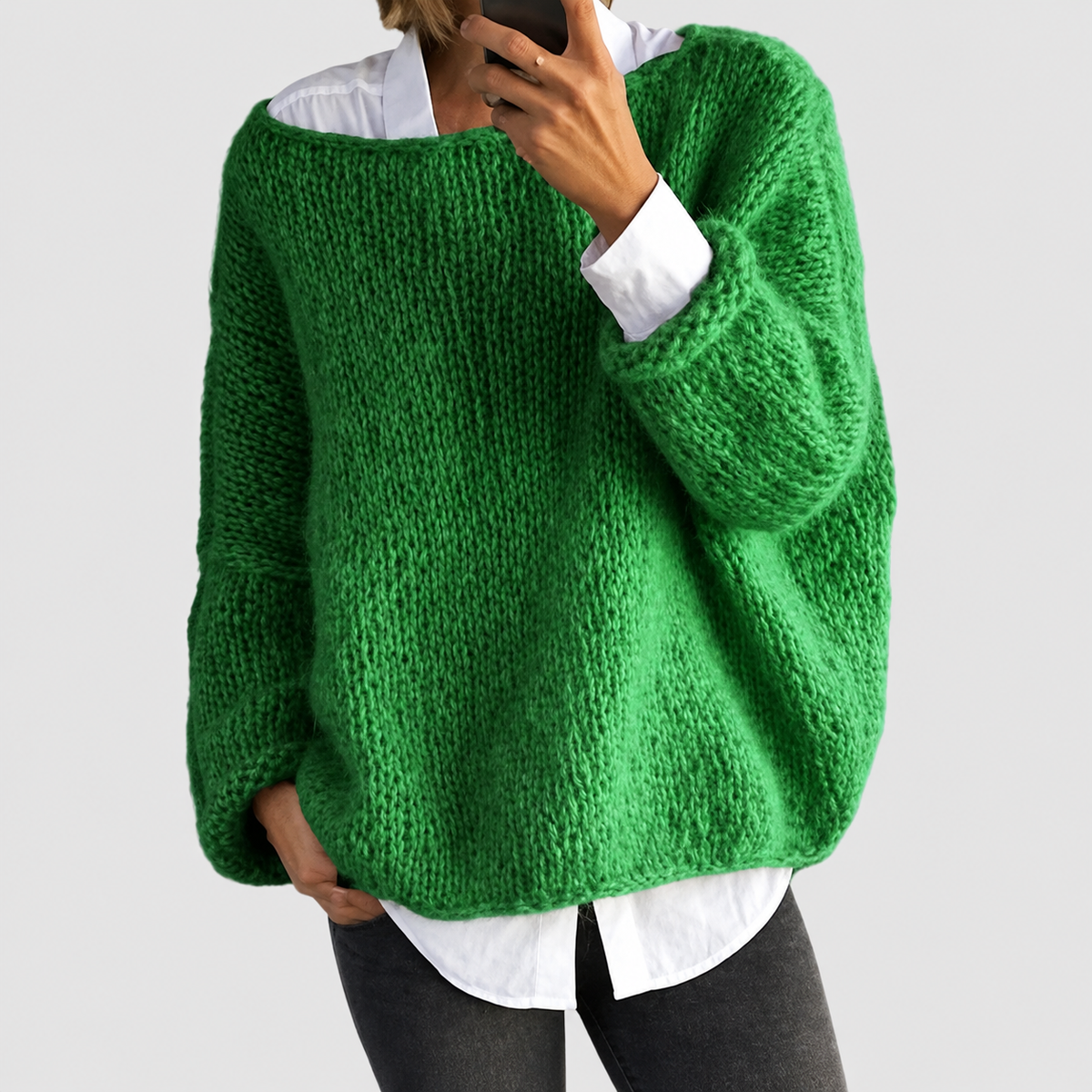 Jessamy | Women’s Oversized Dropped-Shoulder Sweater — Green