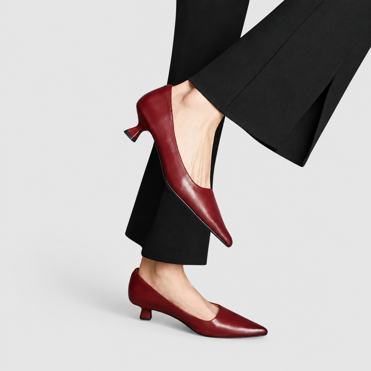 Nerissa-May | Women’s Pointed-Toe Low-Heel Pumps — product detail 4