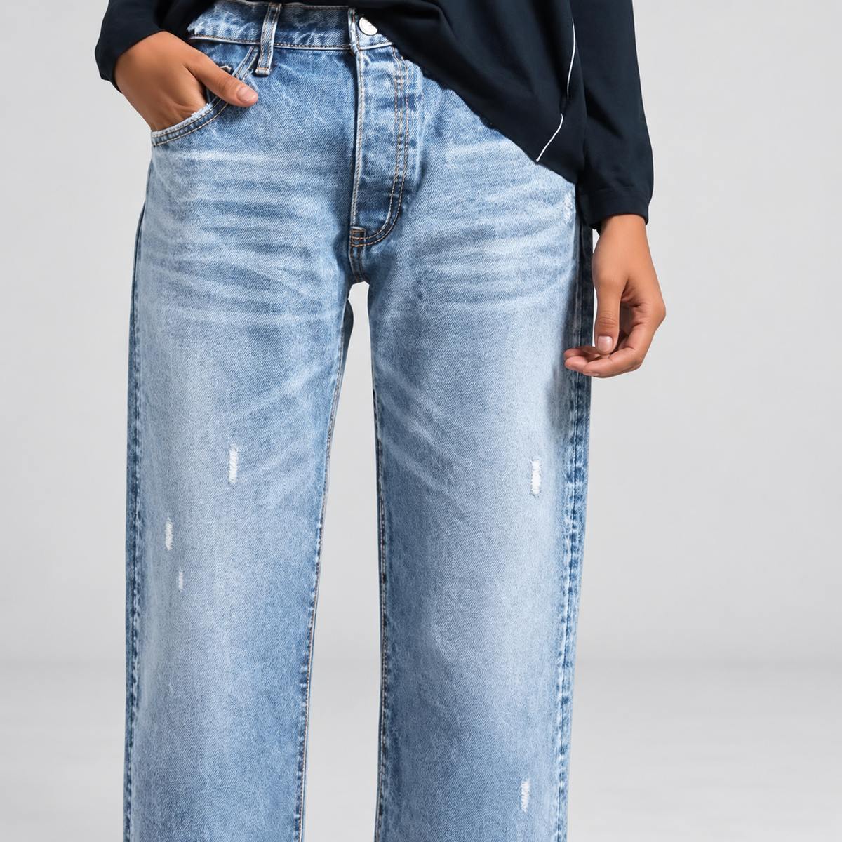 Penelope | Women’s Retro Straight-Leg Cropped Jeans — Light Blue
