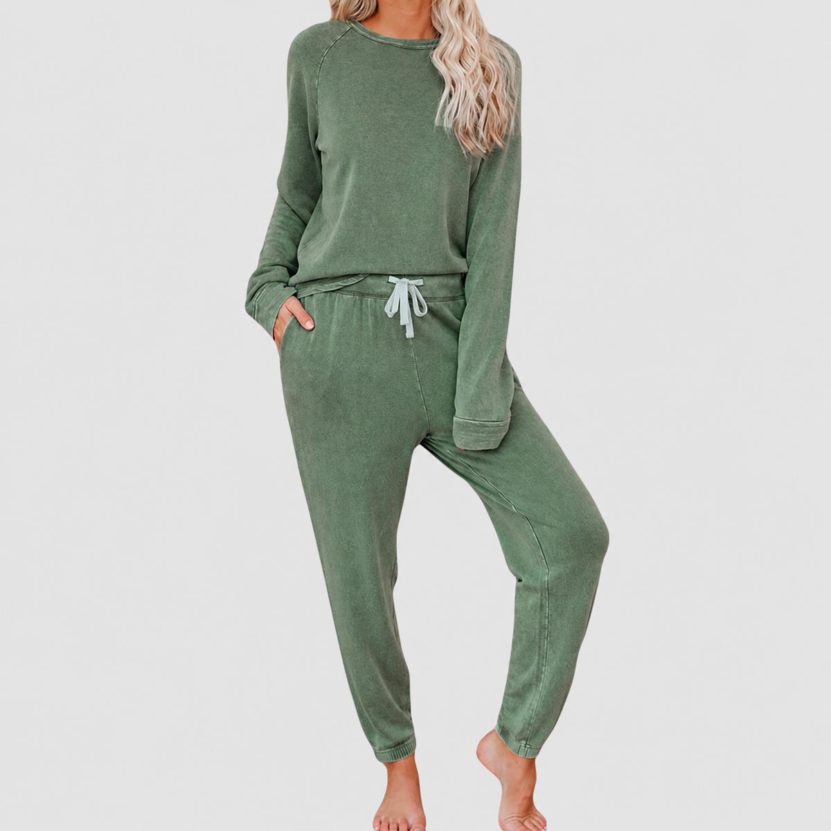 Phaedra | Women’s Long-Sleeve Top and Jogger Set — Green