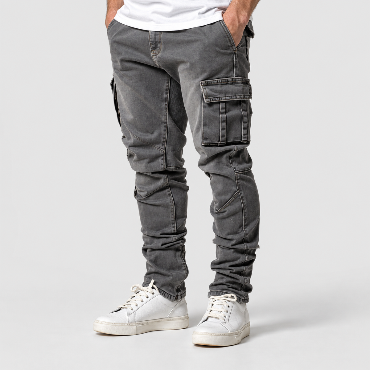 Roscoe | Men’s Slim-Fit Stacked Cargo Jeans — product detail 5