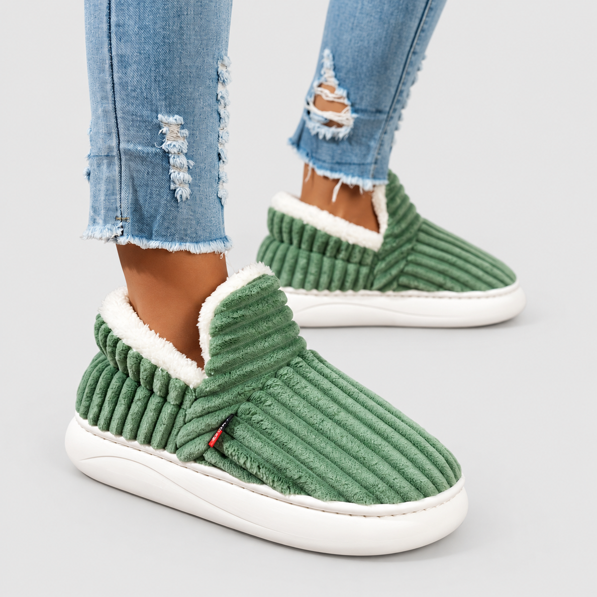 Sabella-Mae | Women’s Sherpa-Lined Slipper Booties — product detail 19