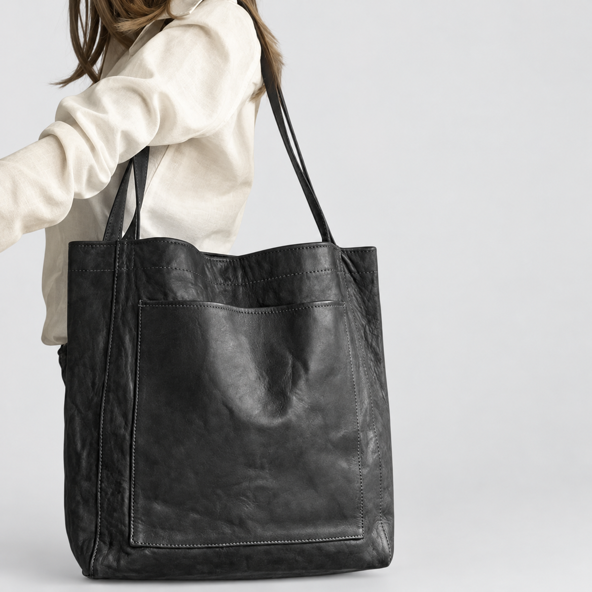Sabella | Women’s Leather Tote Bag with Interior Pocket — product detail 6