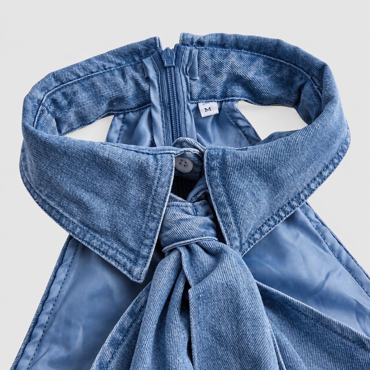 Tallulah | Women’s Sleeveless Halter Blouse with Tie Detail — product detail 11