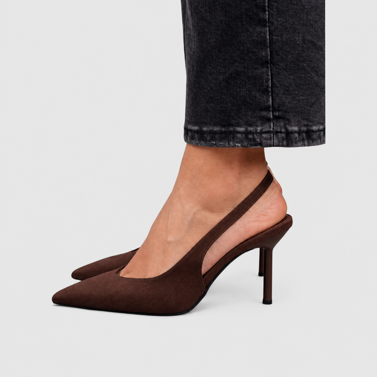 Vianne | Women’s Pointed-Toe Slingback Heels — Brown
