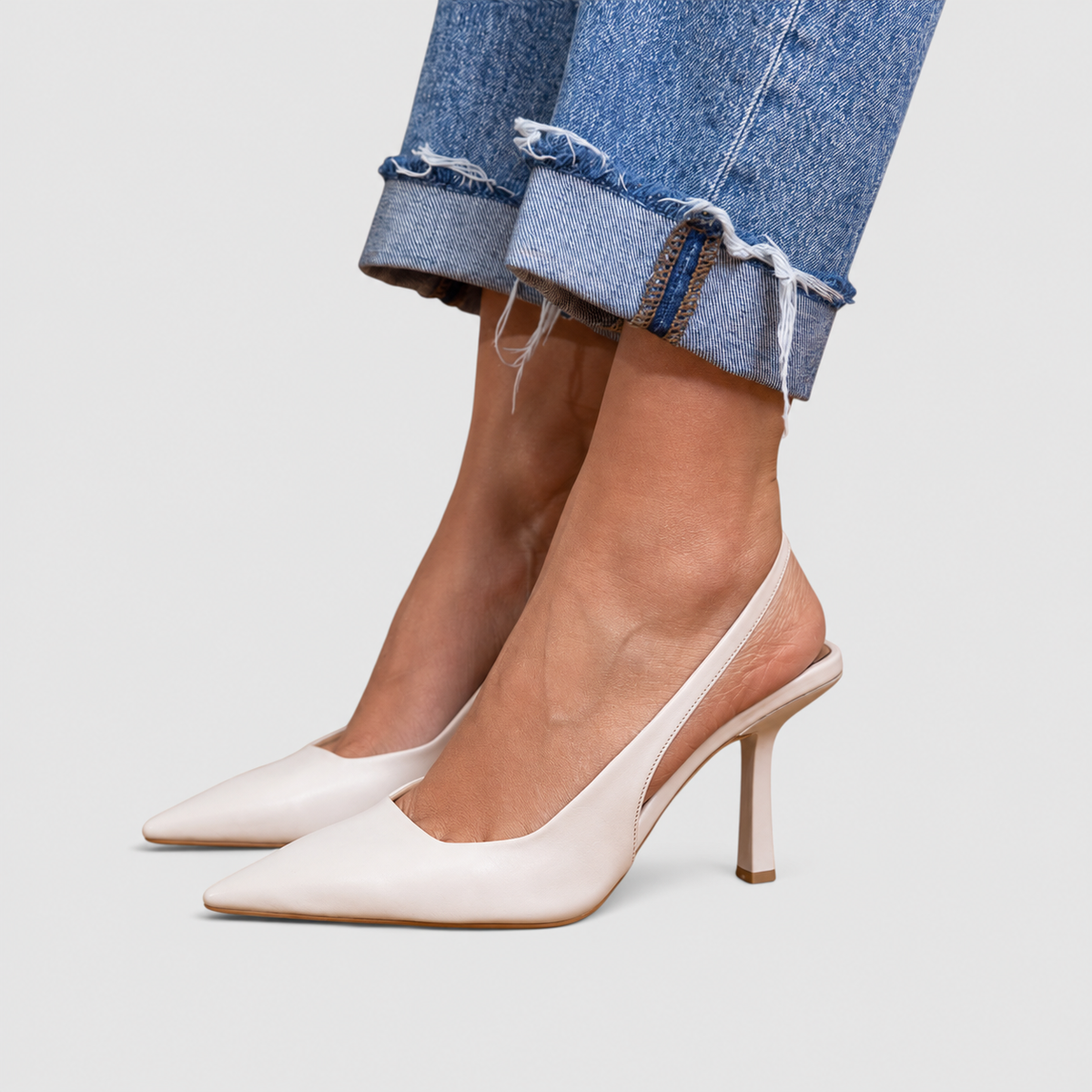 Vianne | Women’s Pointed-Toe Slingback Heels — White