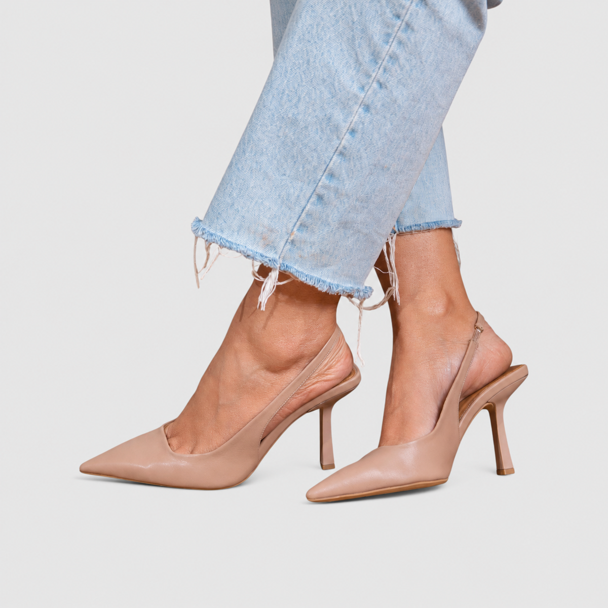 Vianne | Women’s Pointed-Toe Slingback Heels — product detail 5