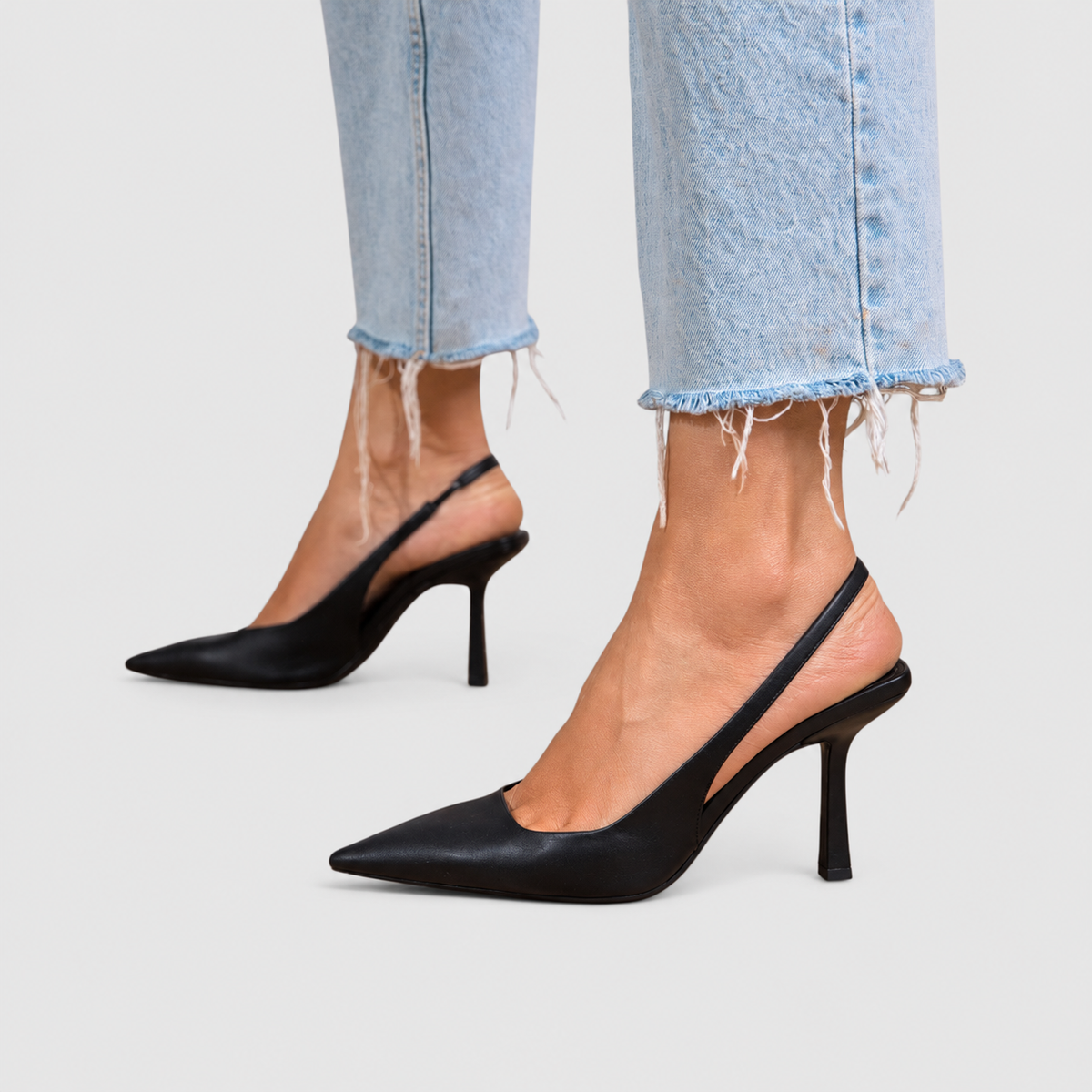 Vianne | Women’s Pointed-Toe Slingback Heels — Black