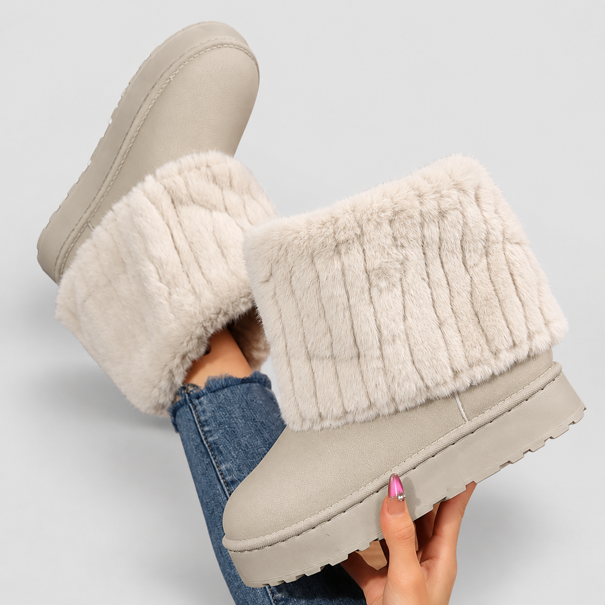 Wilona-May | Women’s Fluffy-Lined Knit-Cuff Winter Boots — Beige