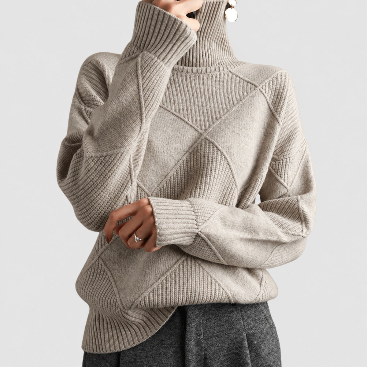Harriet | Women’s Diamond-Knit Long-Sleeve Pullover Sweater — Grey