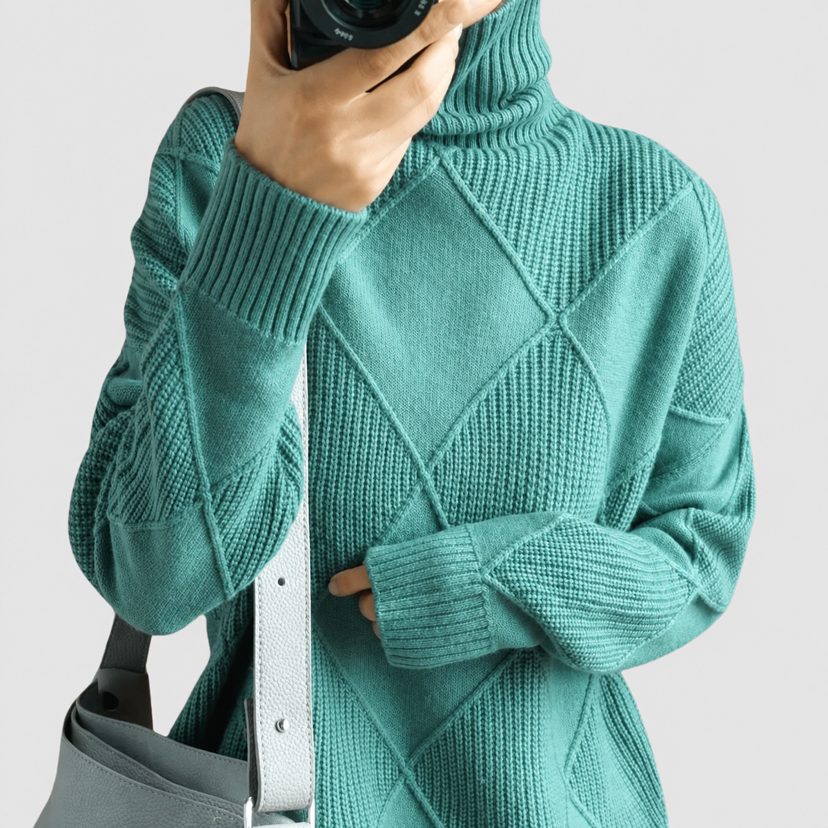 Harriet | Women’s Diamond-Knit Long-Sleeve Pullover Sweater — Blue