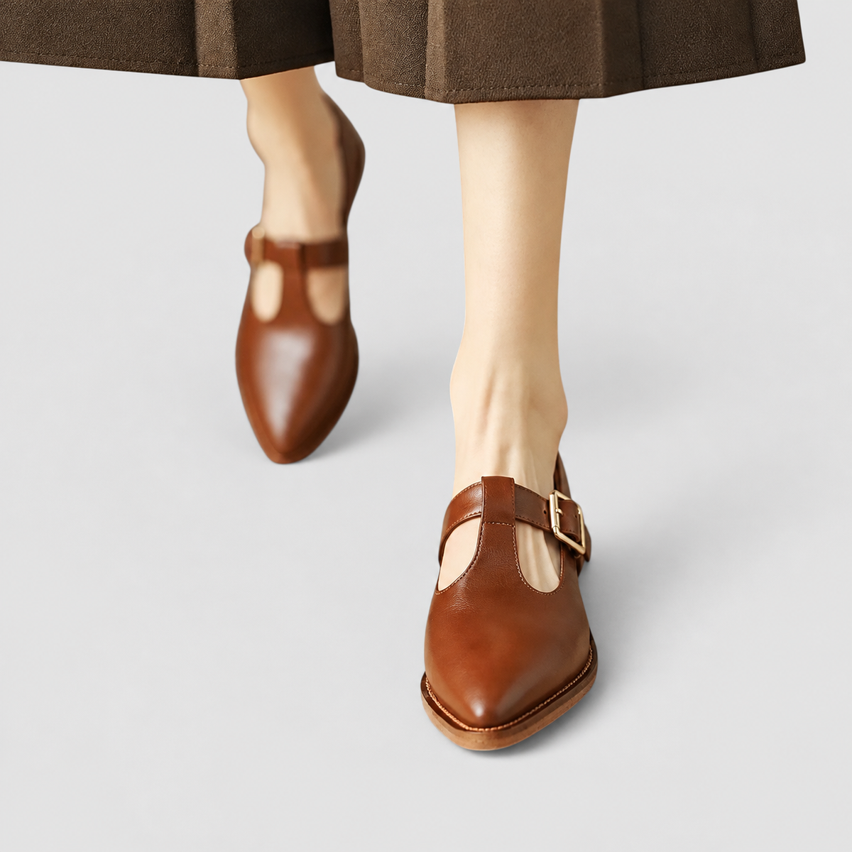Zelpha | Women’s Pointed-Toe Mary Jane Shoes — Brown