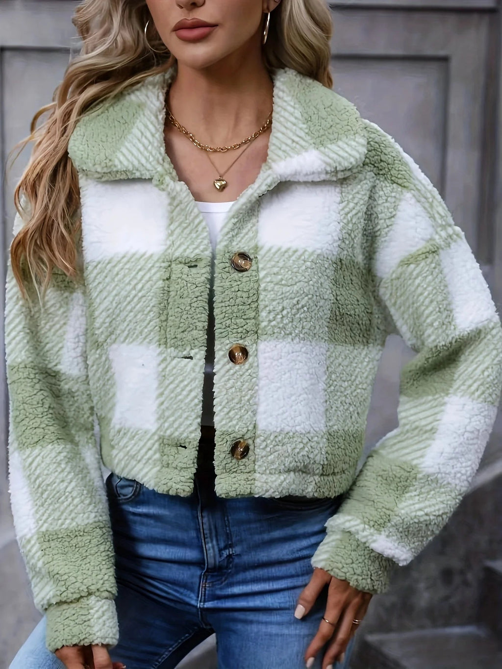 Isla | Women’s Cozy Cropped Jacket with Plaid Pattern