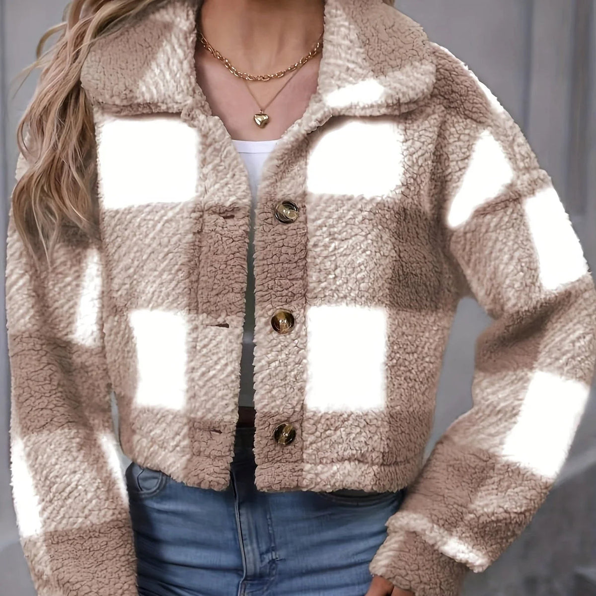 Isla | Women’s Cozy Cropped Jacket with Plaid Pattern