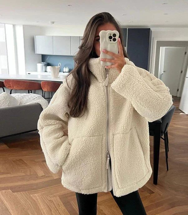 Hilda | Women’s Oversized Sherpa Fleece Jacket with Stand Collar